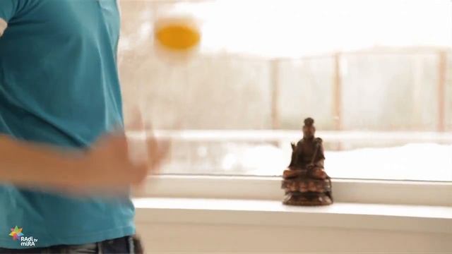 научиться жонглированию за 5 мин! смотреть онлайн