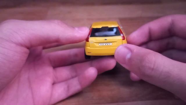 Обзор Ford Fiesta (Cararama) смотреть онлайн