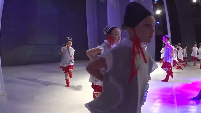 Театр танца и костюма "Леанель"_"Двадцать два веселых гуся" смотреть онлайн