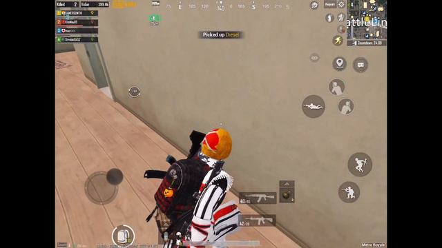 GETTING A GOLD BAR IN METRO ROYALE ! PUBG MOBILE смотреть онлайн