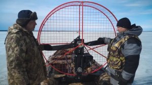 Аэроустановка Бурлак-Аэро с лодкой ПВХ. Выход со льда на воду и обратно (часть 1)