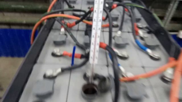 Аккумулятор HAWKER perfect plus 48v 775ah. смотреть онлайн