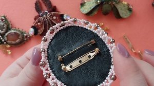 Булавки для броши