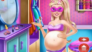Супер Барби собирается стать мамой  Super Barbie is going to become a mother