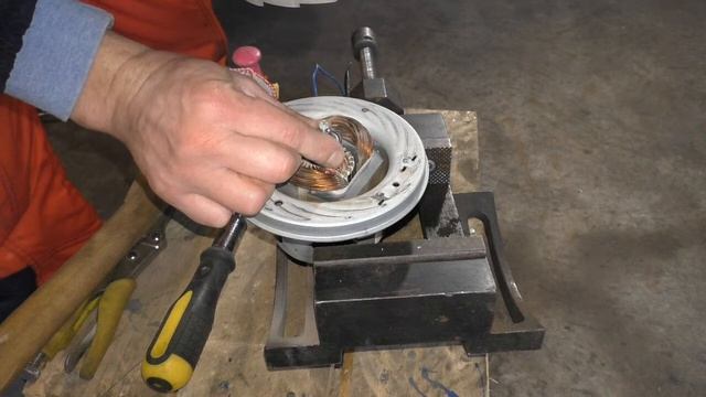 Как Разобрать Двигатель Пылесоса Samsung смотреть онлайн