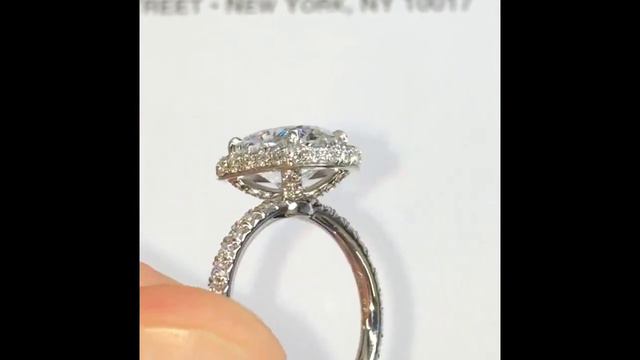 2 carat Cushion Cut Diamond Halo Engagement Ring смотреть онлайн
