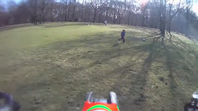 Camsports HD-S 720p съёмка с игрушечного вертолёта