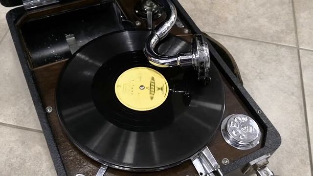 Барыня - русская народная плясовая, немецкий патефон Parlophone Odeon смотреть онлайн