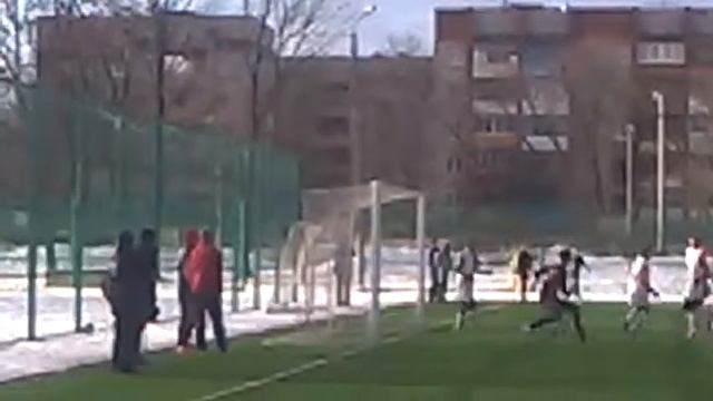 «Машиностроитель» г. Тула - ДЮСШ «Арсенал» г. Тула - 2 (Никитин-2):0 (1:0) (часть 2) смотреть онлайн