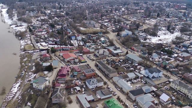 Таруса туристическая во время разлива Оки смотреть онлайн