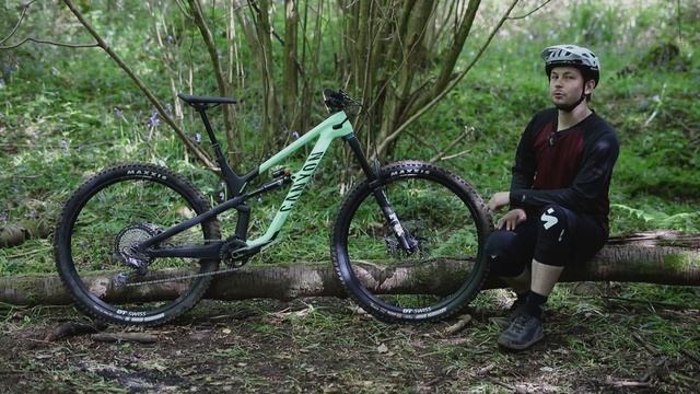 Review - Canyon Spectral 29 CF 8 | Great Geometry Meets Great Suspension