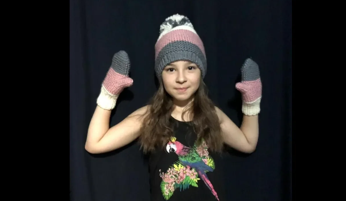 Вяжем детям - СУПЕР ВАРЕЖКИ! Расчет на любой размер и любую пряжу . смотреть онлайн