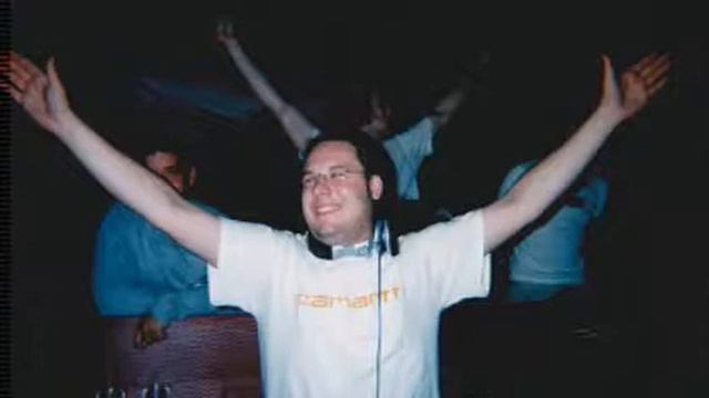 Pacha 18-01-2003 Charlie Brown-Plastikman смотреть онлайн