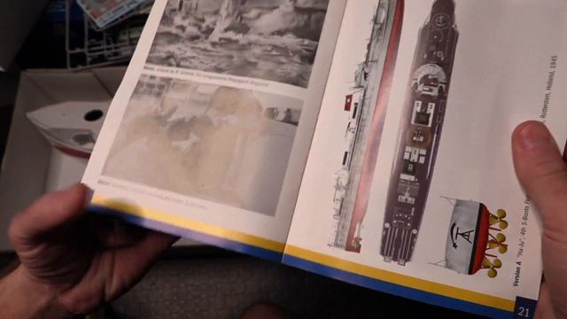 Новое расхламление с огромной моделью торпедного катера Schnellboot Typ S-100 "Italery" 1:35 смотреть онлайн