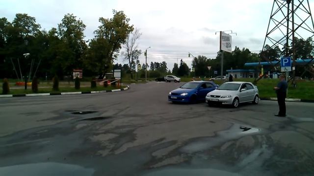Lacetti 1.4 VS Lacetti 1.6 (Fun) смотреть онлайн