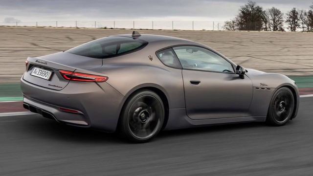 Maserati GranTurismo Folgore 2023 Review смотреть онлайн