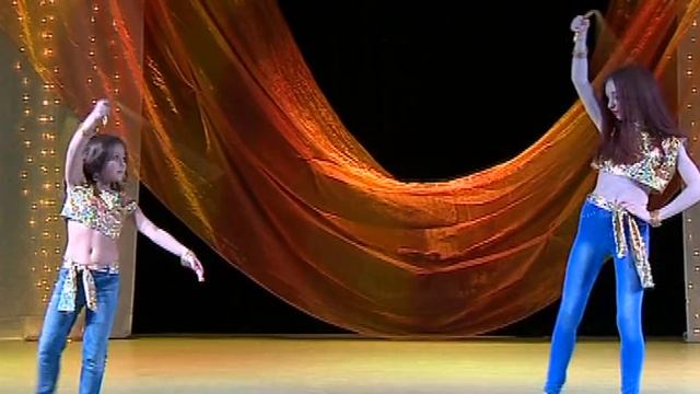 "Шоу" Учитель и ученик Лина Астрид и Софья Миронова смотреть онлайн