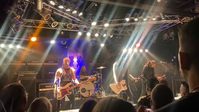 Bruce Kulick band w/ Eric Singer “Uh! All Night” live in Vegas смотреть онлайн