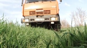 Азотные передвижные компрессорные станции компаний Краснодарский Компрессорный Завод и Тегас