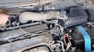 #RAZNOBOY #FordFocus1 #фордфокус1 Как снять датчик расхода воздуха ДМРВ Ford Focus 1 седан 2 литра