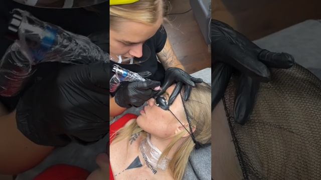 Татуаж бровей в самой популярной технике⚡️как вам результат? смотреть онлайн