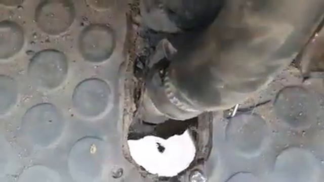 Дырки в таганрогской маршрутке №19 смотреть онлайн
