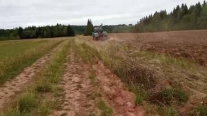 Пахота зяби на тракторе БТЗ 243