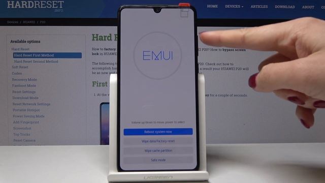 How to Wipe Cache in HUAWEI P20 / P30 смотреть онлайн