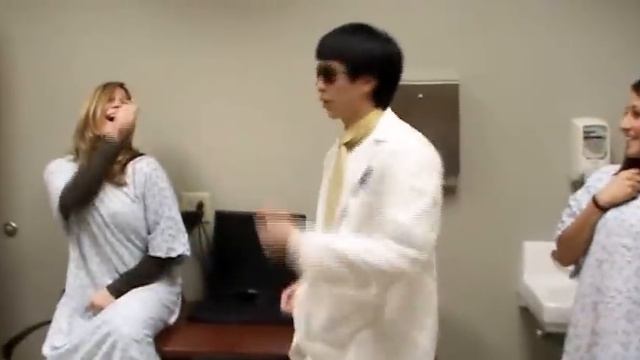 White Coat Style (gangnam style parody) смотреть онлайн
