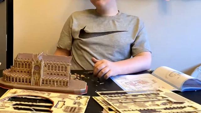 Cubic Fun Notre Dame De Paris Speed Build смотреть онлайн