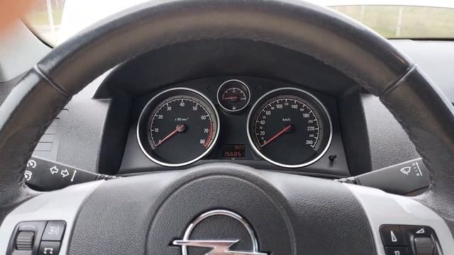 Opel Astra H GTC 1.6 116km