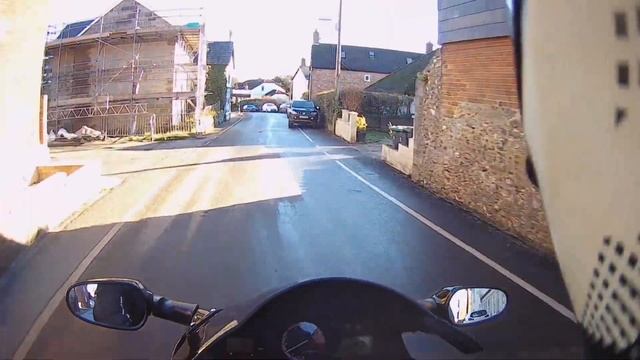 Honda CBR1100 XX Super Blackbird Ride Out In Dorset смотреть онлайн
