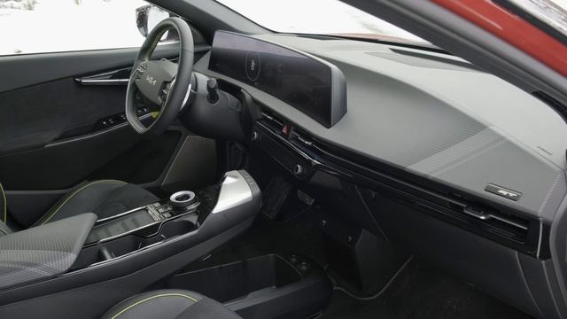 KIA EV6 GT - Review - Drifting - Budget super EV смотреть онлайн