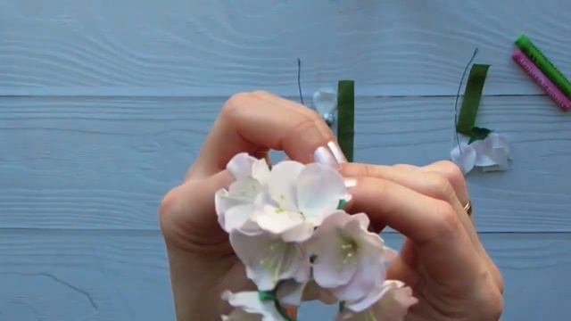 DIY ЦВЕТЫ ЯБЛОНИ ИЗ ЗЕФИРНОГО ФОАМИРАНА смотреть онлайн