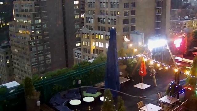8 признаков человека со скрытой депрессией. Услышать крик о помощи. смотреть онлайн
