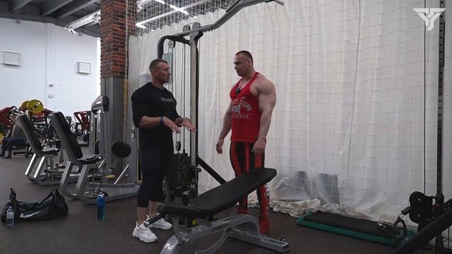 тренировка с трехкратным Mr. Universe. Андрей Шокин абсолютный чемпион мира и Европы смотреть онлайн