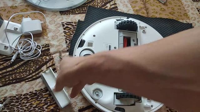 Xiaomi trouver Robot LDS Vacuum Mop Finder RLS3 мини обзор, первые впечатления, почистил.сравнил смотреть онлайн