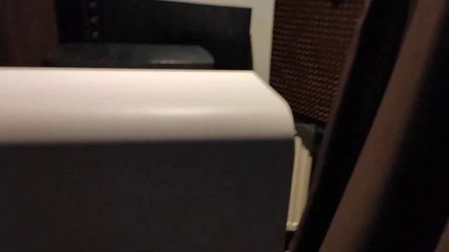 Floorstanding speakers Q Acoustics 3050i смотреть онлайн