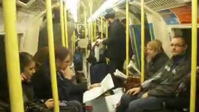 London Bridge смотреть онлайн