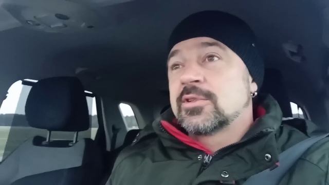 Вот такие звери водятся в Дубае! Мне на такую копить и копить.)) смотреть онлайн