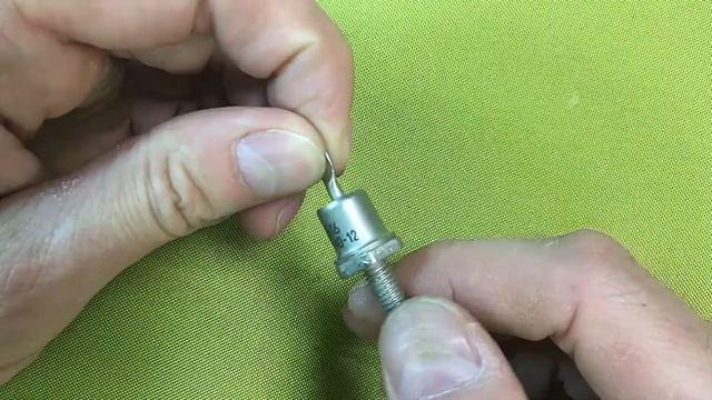 Диод Д122-40-12 смотреть онлайн