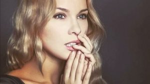 НЕ УПАДИТЕ УВИДЕВ! Кто муж и как выглядят 2 детей актрисы Полины Сыркиной?