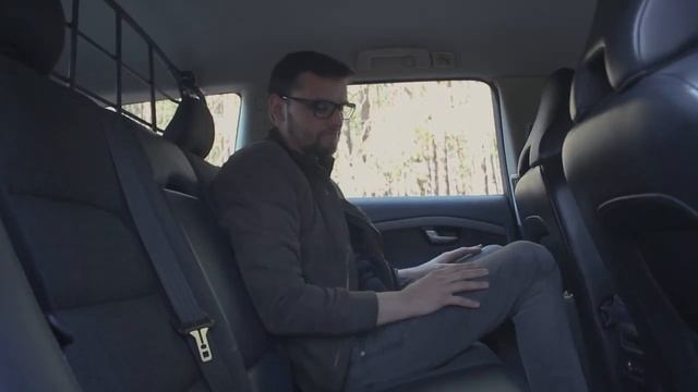 Volvo XC70 - эталонный премиальный универсал