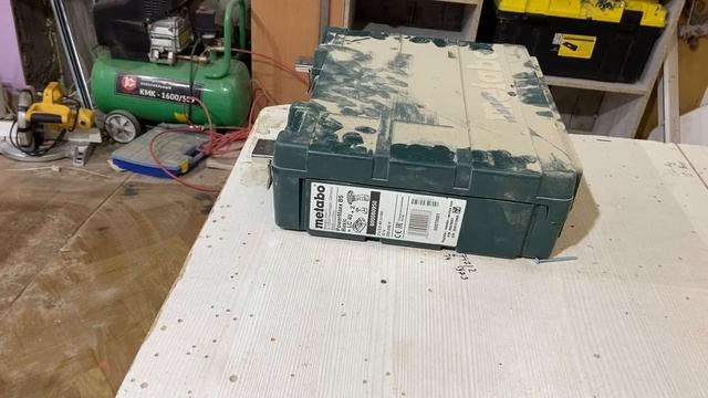 Фасад для кухни покрытый HPL-пластиком из стеновой панели. Мебельные эксперименты смотреть онлайн