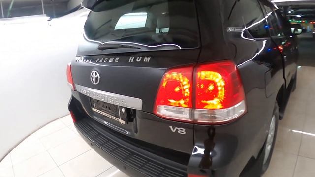 Toyota Land Cruiser 200 Series 4.5 AT (272 л.с.) 2011 смотреть онлайн
