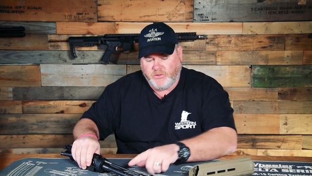 How to Change your AR Handguard смотреть онлайн