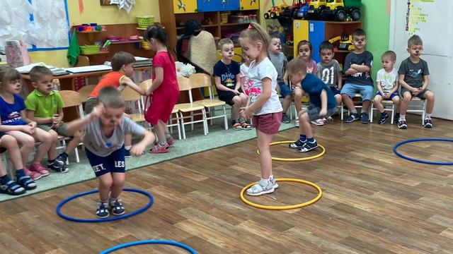 Мы полярные медведи смотреть онлайн