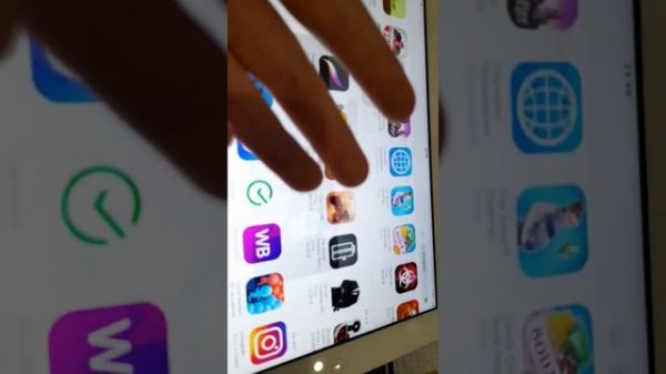 как установить приложения на айпаде?