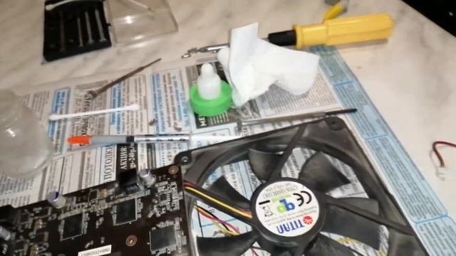 ЗАМЕНА ТЕРМОПАСТЫ НА ВИДЕОКАРТЕ NVIDIA GT 440 ИЛИ ПОЧЕМУ ГРЕЕТСЯ ПК смотреть онлайн