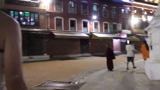 Ступа Боднатх | ночь смотреть онлайн